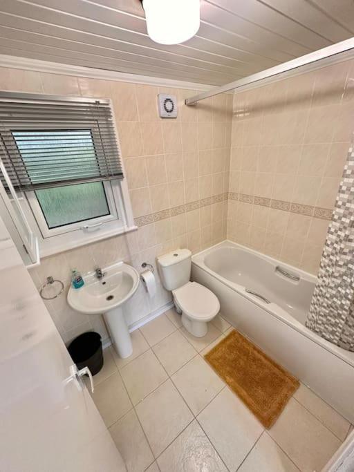 Semi-Detached 1-Bedroom Chalet Ъдингстън Екстериор снимка